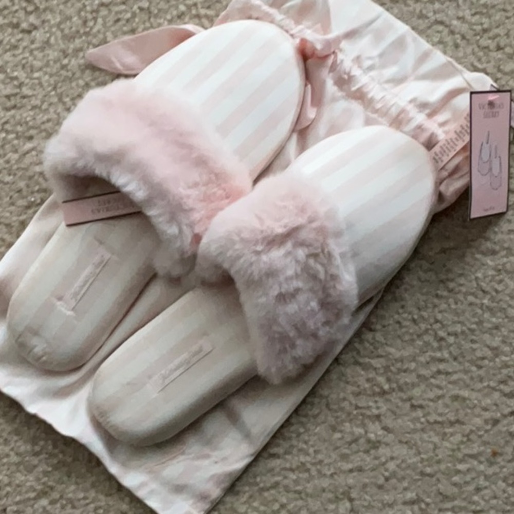 Victoria Secret Slippers